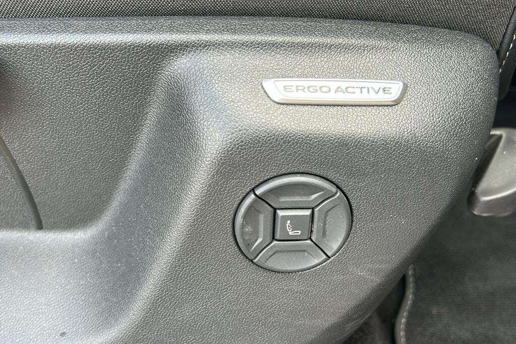 2025 Volkswagen Tiguan 1.5 eTSI R-Line