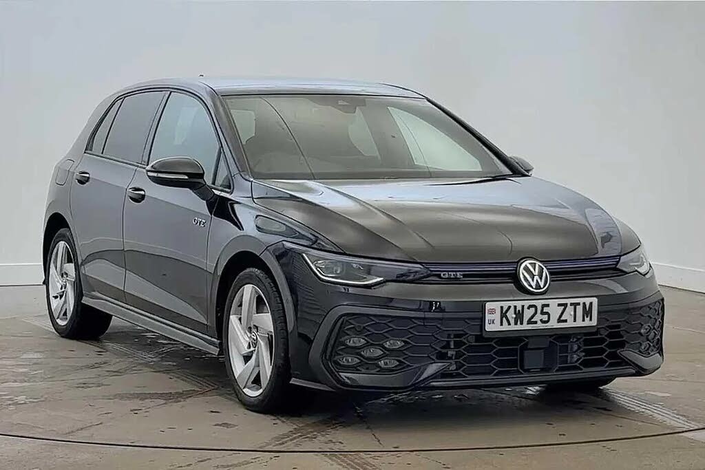 2025 Volkswagen Golf 1.5 TSI GTE