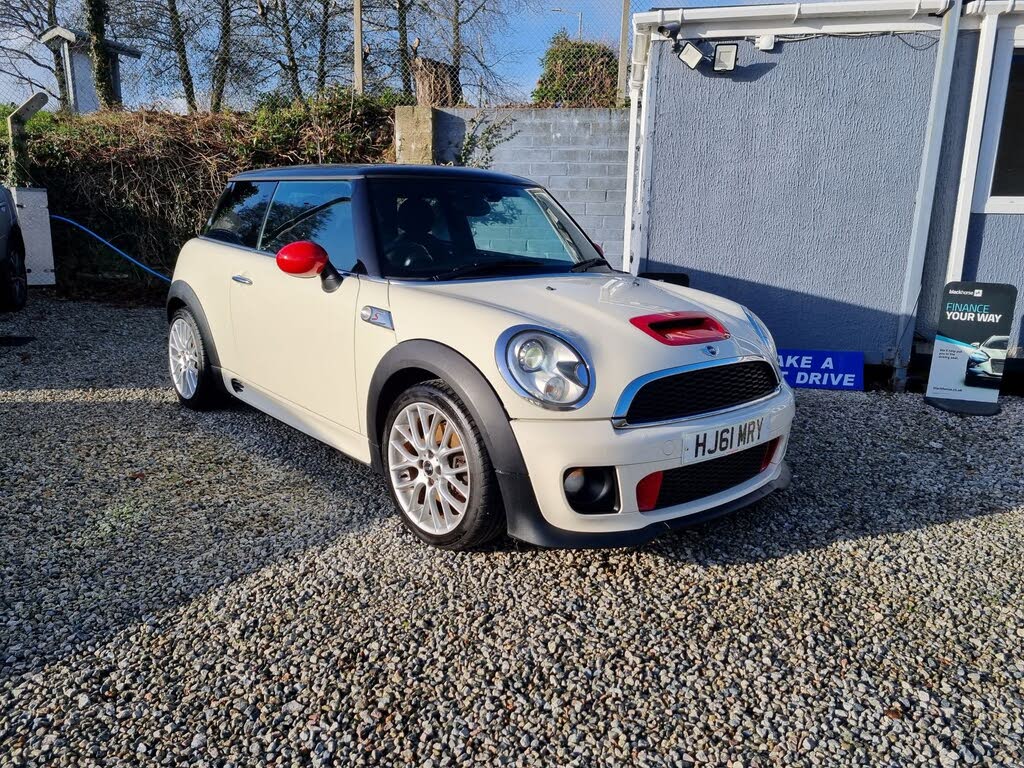 2011 MINI Mini 1.6 Cooper S Hatchback 3d