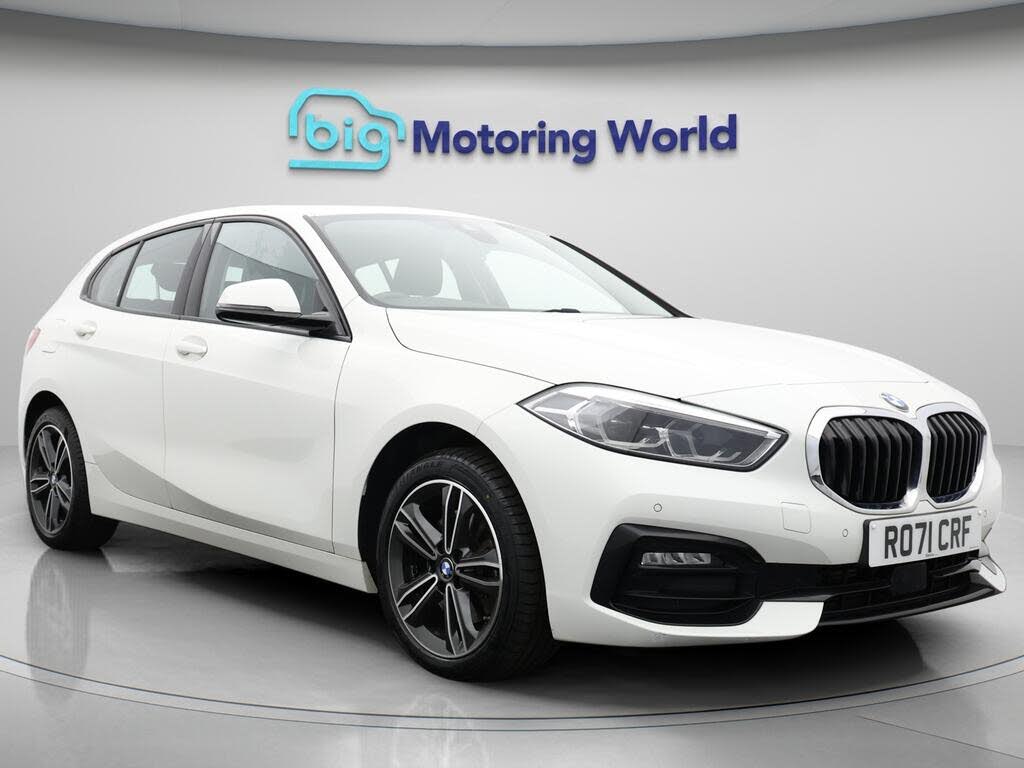 2021 BMW 1 Series 1.5 118i Sport (LCP) DCT