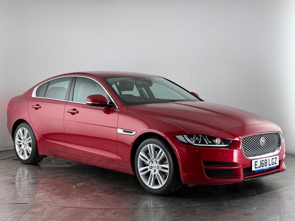 2018 Jaguar XE 2.0i Portfolio (200ps) 1997cc
