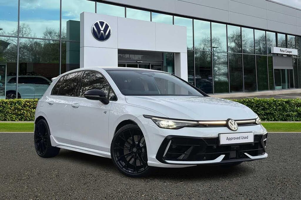 2025 Volkswagen Golf 2.0 TSI R Black Edition