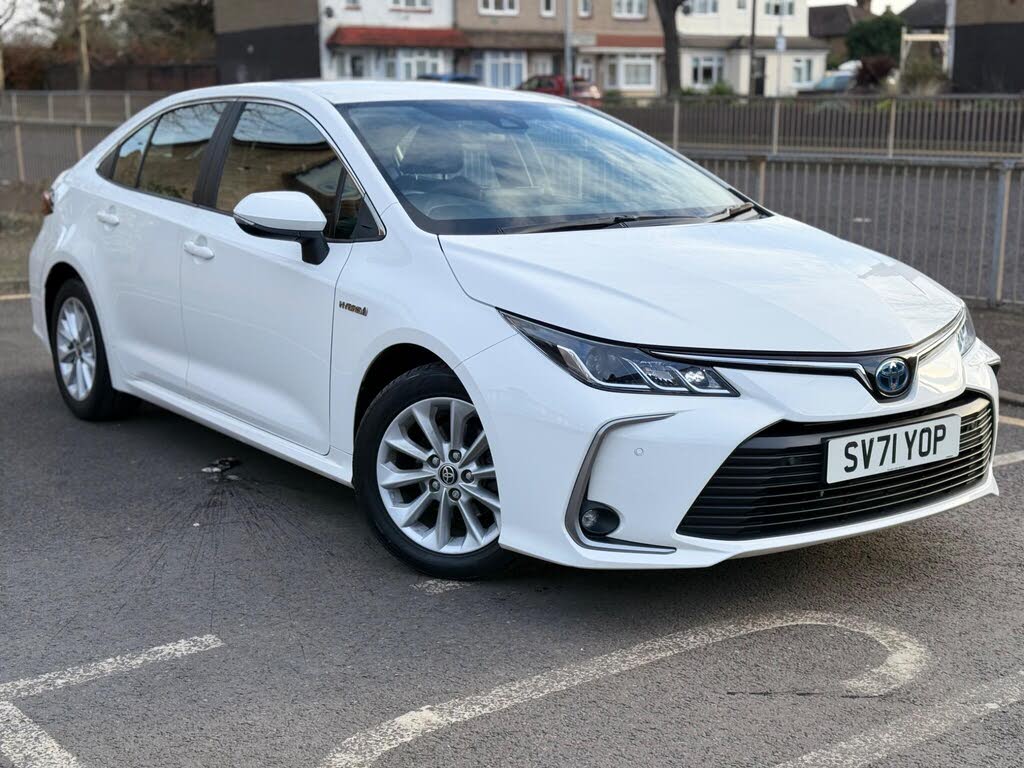 2021 Toyota Corolla 1.8 VVT-i Icon Tech Saloon 4d