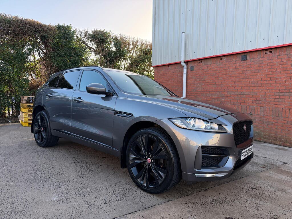 2017 Jaguar F-PACE 2.0 i4D R-Sport (180ps) (AWD) Auto