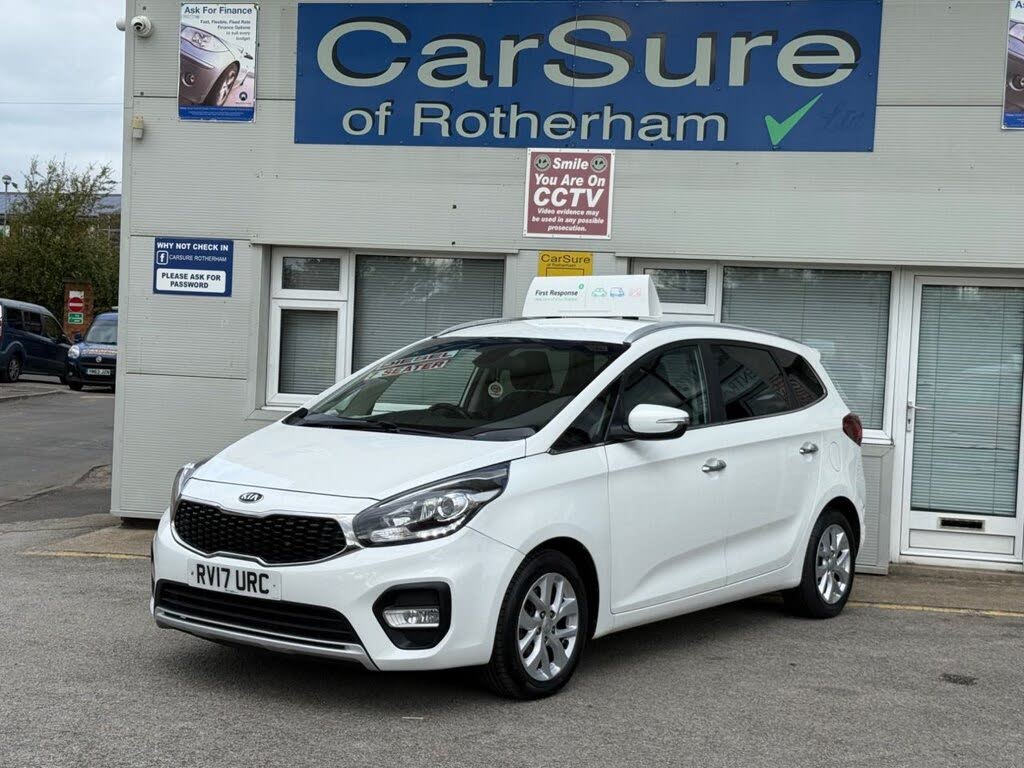 2017 Kia Carens 1.7CRDi 2 (114bhp)