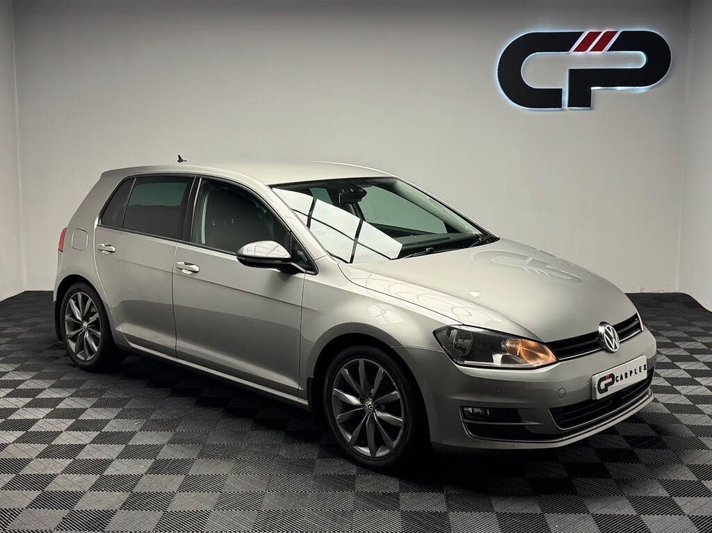 2013 Volkswagen Golf 2.0TDI GT (s/s) Hatchback 5d DSG