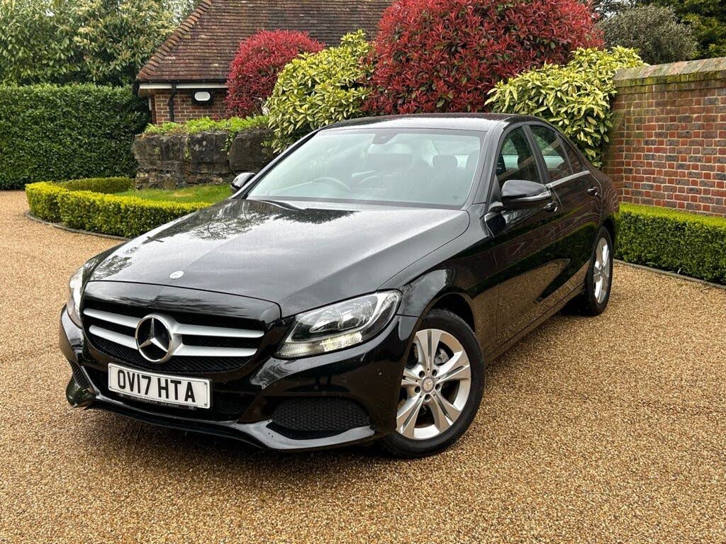2017 Mercedes-Benz C-Class 2.0 C200 SE Executive edition Saloon 4d