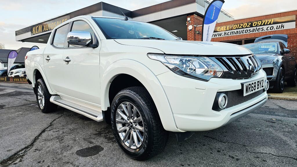 2018 Mitsubishi L200 2.4DI-D Barbarian (Eu6b) auto