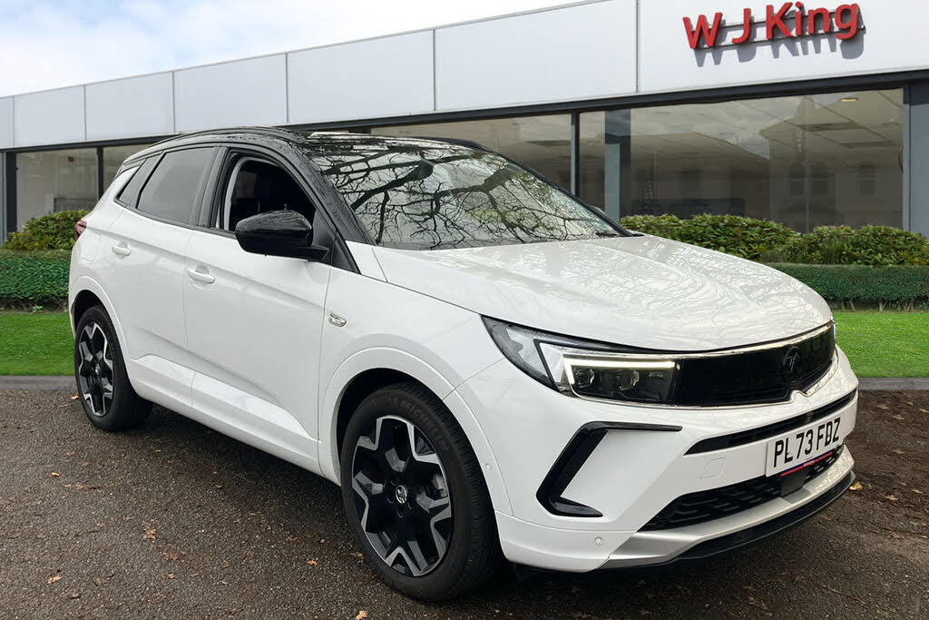 2023 Vauxhall Grandland 1.2 Ultimate (130ps)