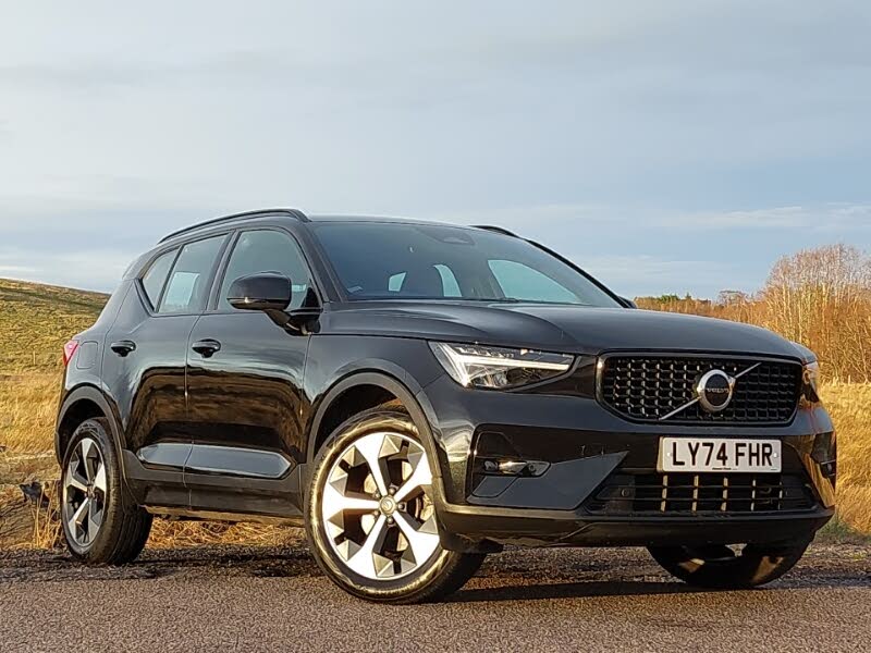 2024 Volvo XC40 2.0 B4 Plus