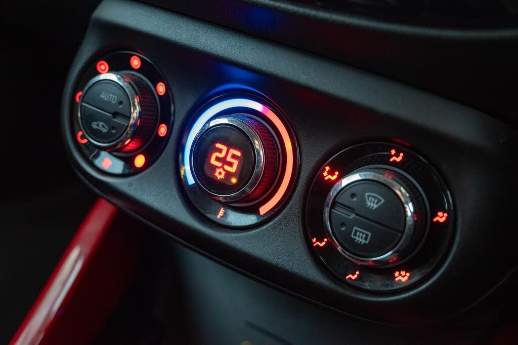 2013 Vauxhall ADAM 1.4 SLAM (100ps)