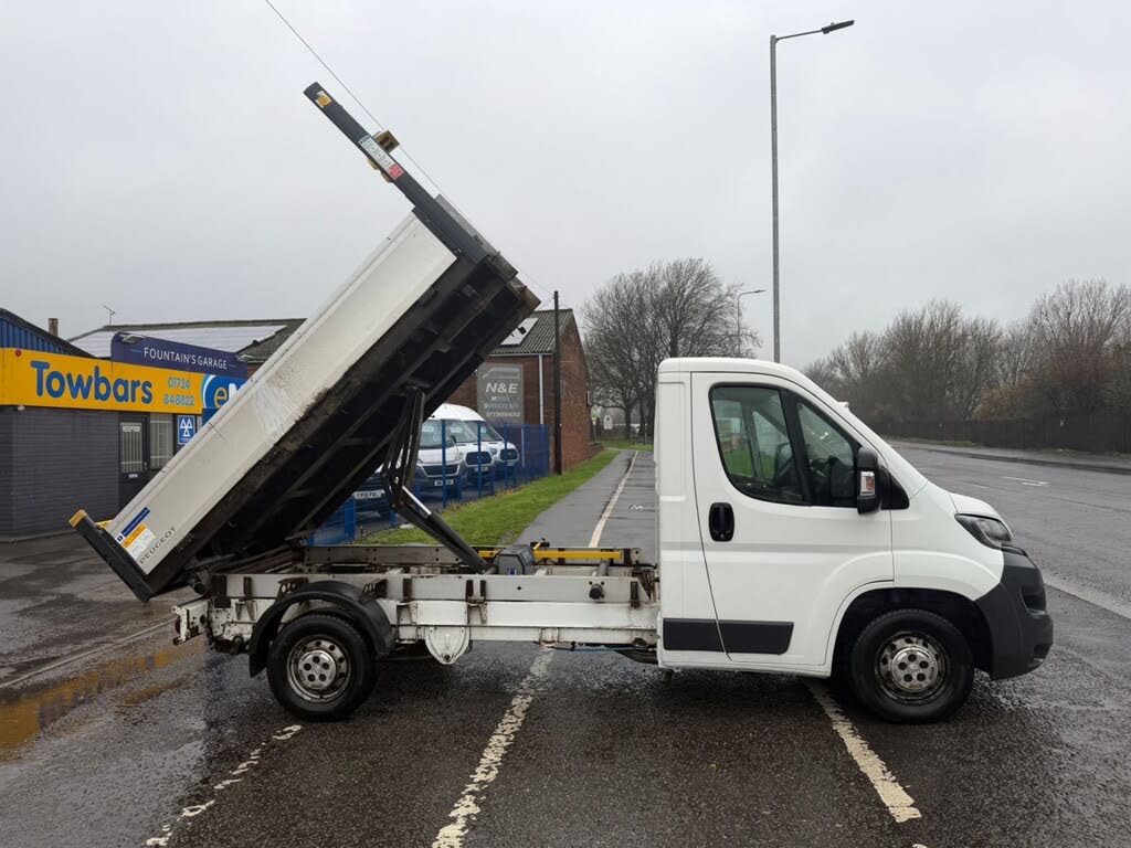 2018 Peugeot Boxer 2.0 BlueHDi 335 L2 (130bhp)(EU6) Tipper (BFB)