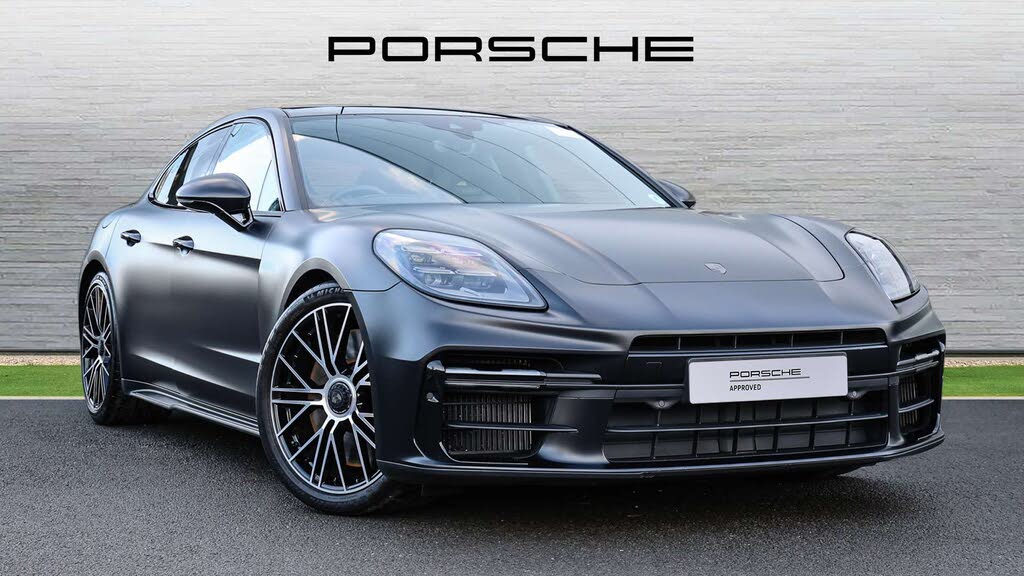 2025 Porsche Panamera 4.0 Turbo E-Hybrid