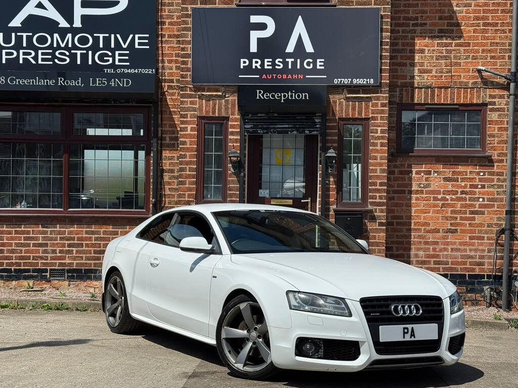 2011 Audi A5 2.0 TFSI quattro Black Edition S Tronic