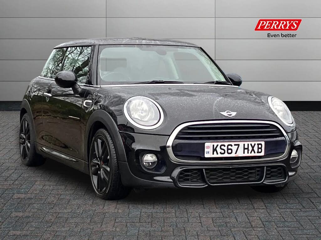 2017 MINI Mini 1.5 Cooper (s/s) Hatchback 3d