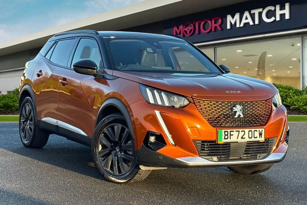 2022 Peugeot 2008 SUV E GT Premium