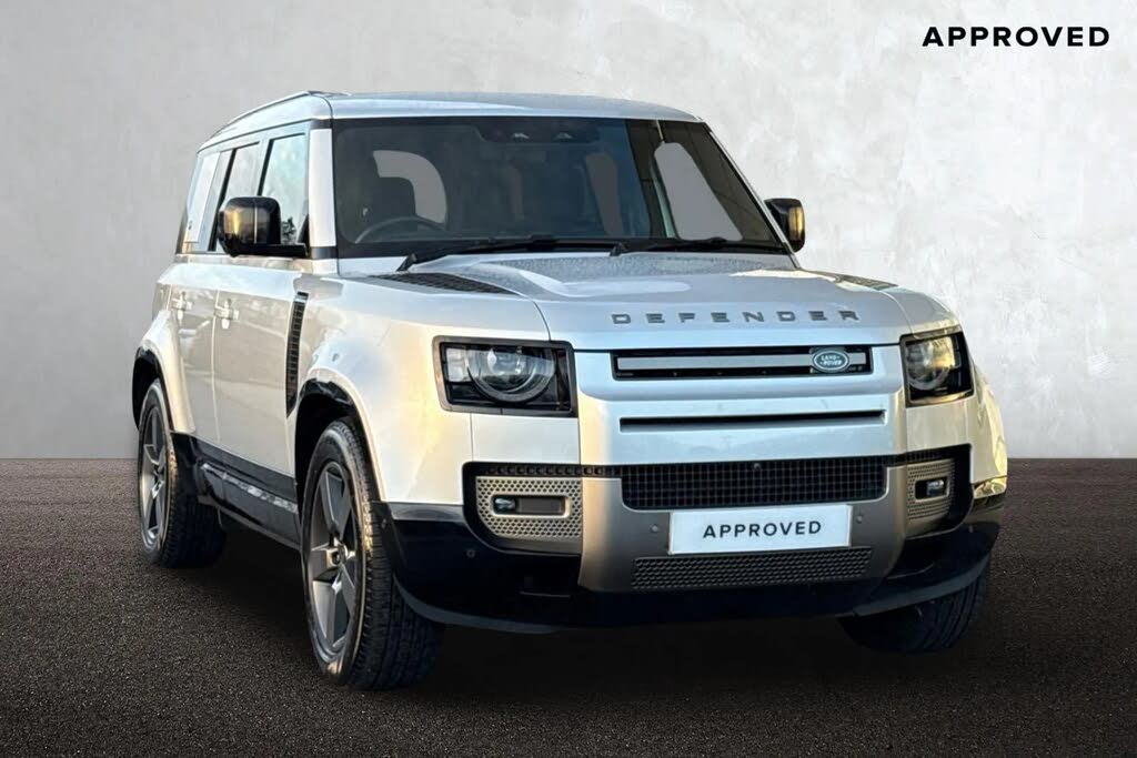 2024 Land Rover 110 Defender 3.0 D300 X-Dynamic HSE