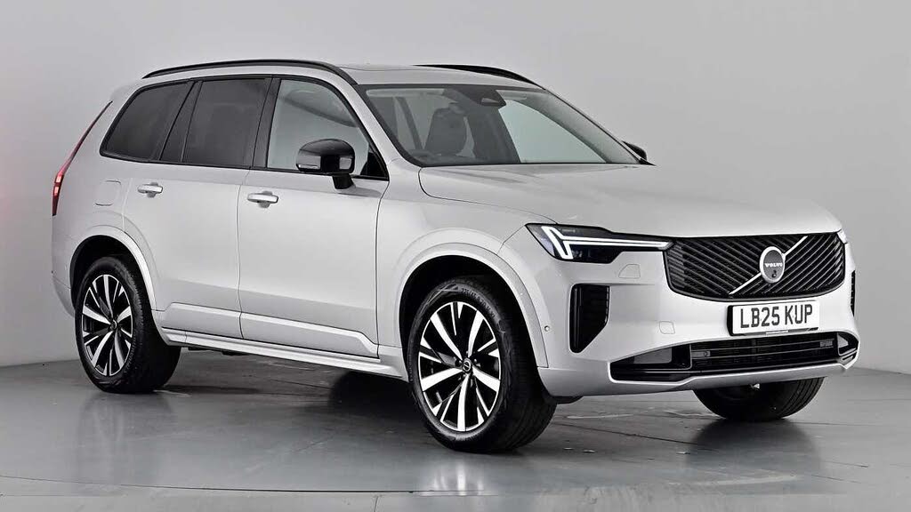 2025 Volvo XC90 2.0 B5 Plus Pro