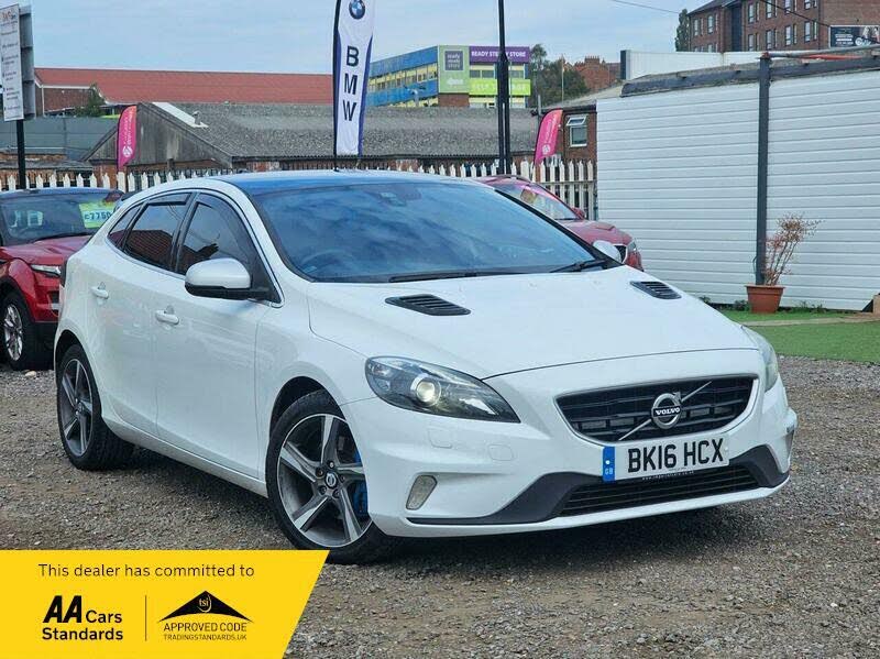 2016 Volvo V40 2.0TD D4 R-Design Lux