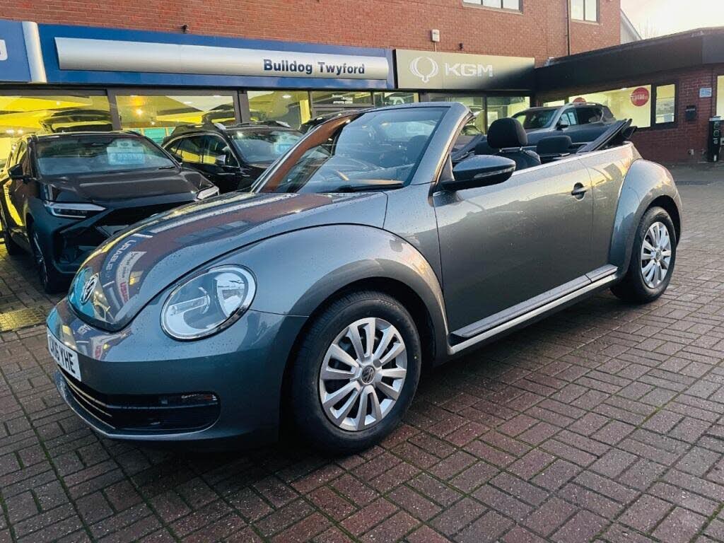 2016 Volkswagen Beetle 1.2 TSI Base Cabriolet 2d