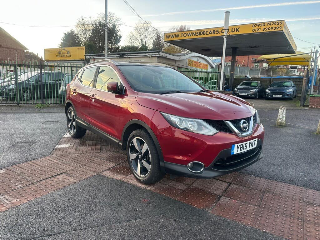 2015 Nissan Qashqai 1.2 N-TEC+