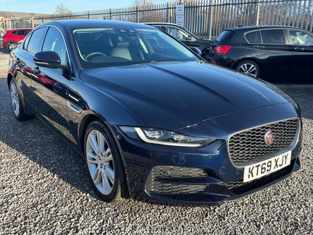 2020 Jaguar XE 2.0d SE