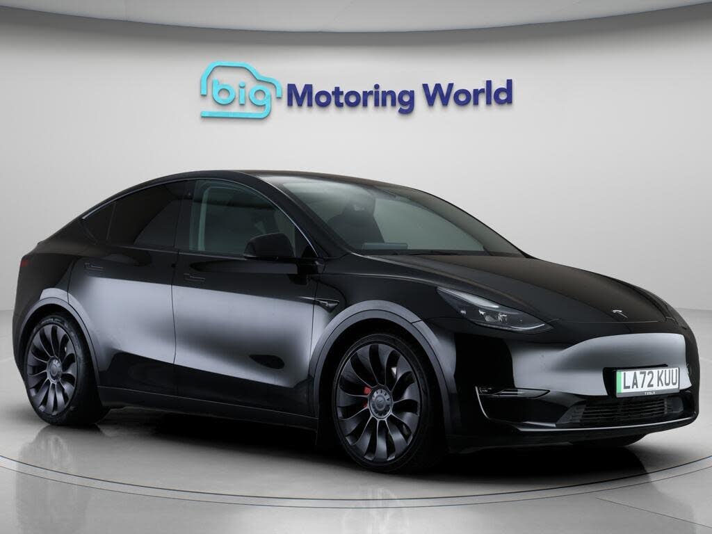 2022 Tesla Model Y E Performance