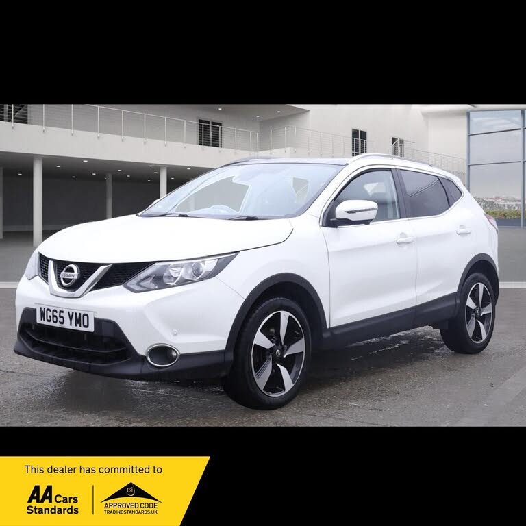 2015 Nissan Qashqai 1.2 N-TEC+ Xtronic CVT