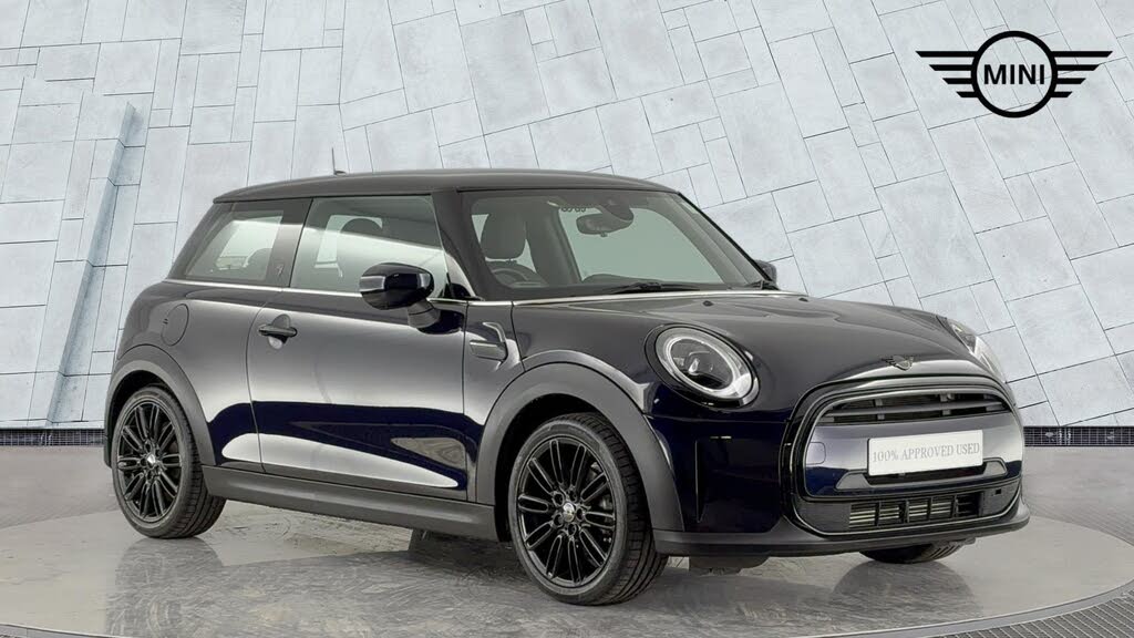 2022 MINI Cooper 1.5 Cooper Exclusive (Premium) Hatchback 3d Auto