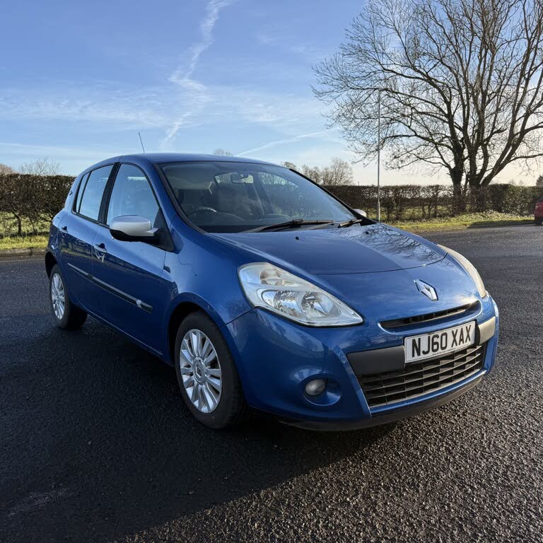 2010 Renault Clio 1.2 I - Music 16v (75bhp) Hatchback 5d