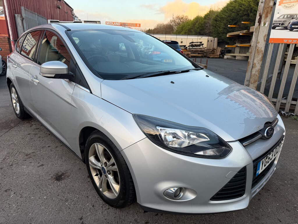 2013 Ford Focus 1.6TDCi Zetec (105ps)(99g) ECOnetic Hatchback