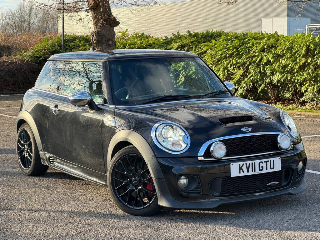 2011 MINI Mini 1.6 John Cooper Works Hatchback 3d