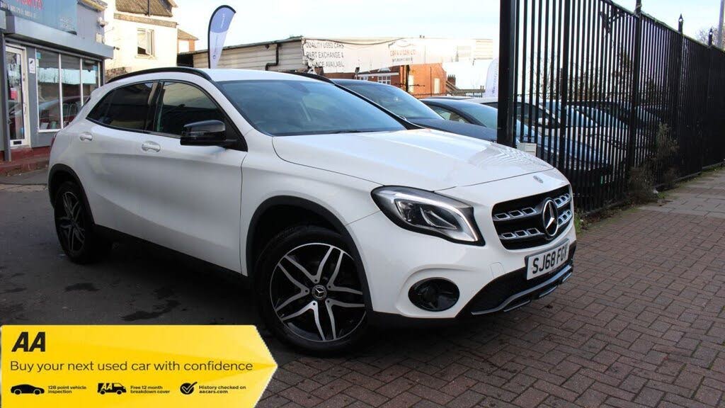2018 Mercedes-Benz GLA-Class 1.6 GLA 180 Urban Edition (s/s) 7G-DCT