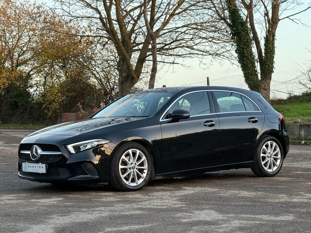 2019 Mercedes-Benz A-Class 1.3 A180 Sport (Executive) Hatchback 5d 1332cc 7G-DCT