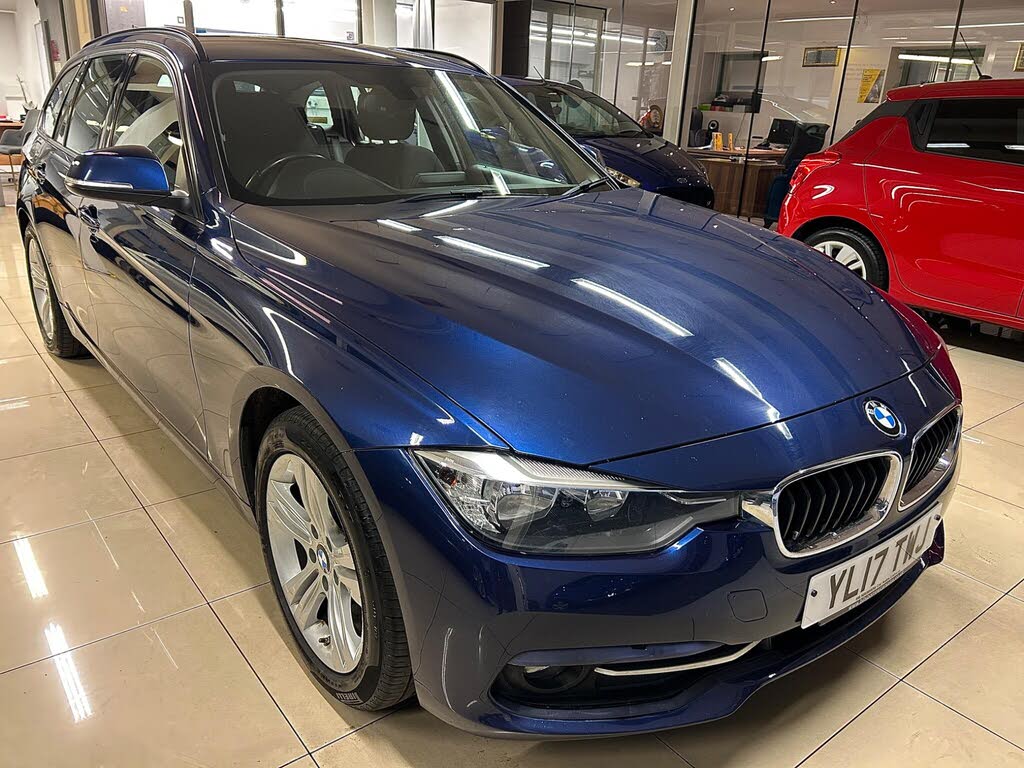 2017 BMW 3 Series 1.5 318i Sport Touring 5d