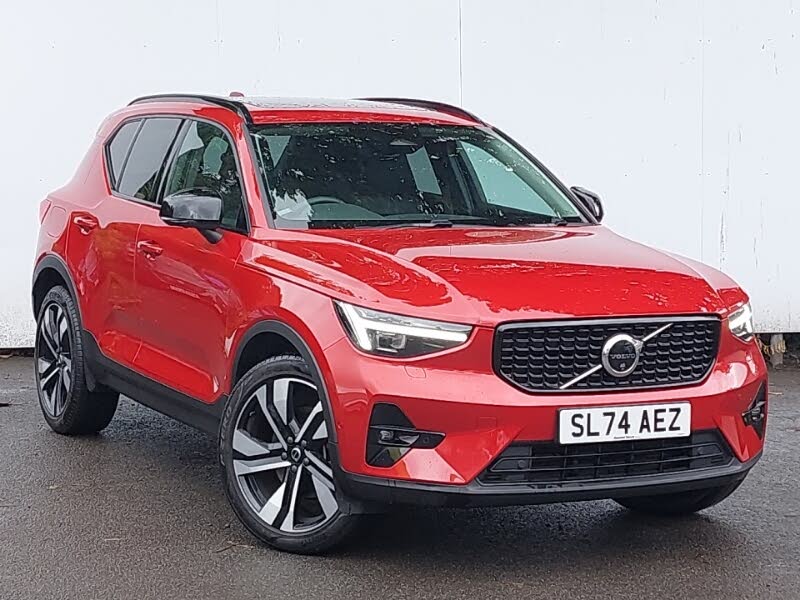 2024 Volvo XC40 2.0 B4 R-Design Pro