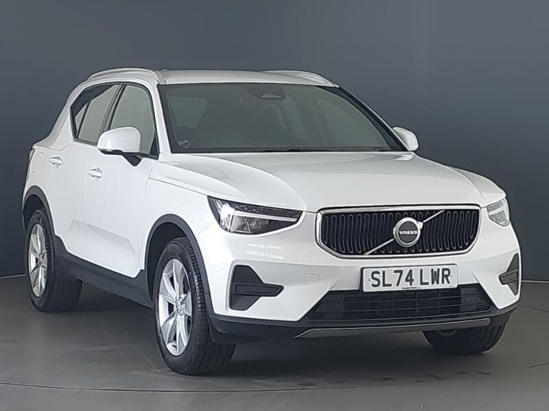 2024 Volvo XC40 2.0 B3 Core
