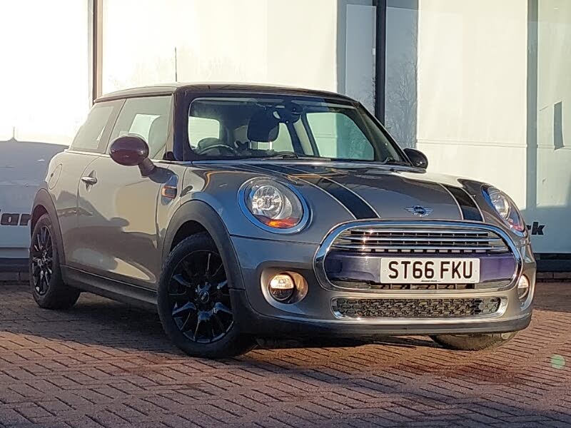 2016 MINI Mini 1.5TD Cooper D (s/s) Hatchback 3d