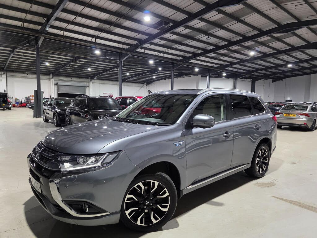 2017 Mitsubishi Outlander 2.0 5hs PHEV (5st)