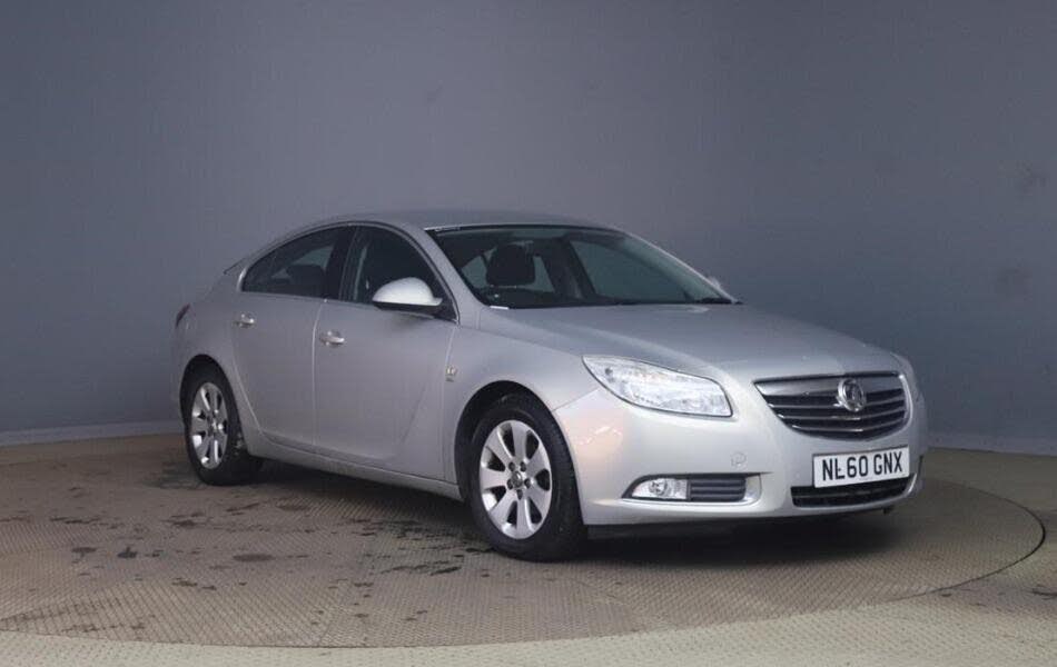 2010 Vauxhall Insignia 2.0TD SRi 2.0CDTi (130ps) Hatchback 5d 1956cc