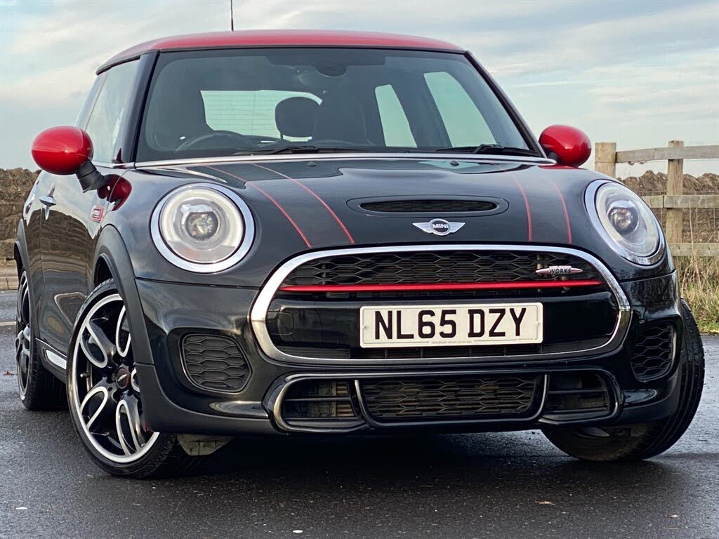 2015 MINI Mini 2.0 Cooper JCW (s/s)