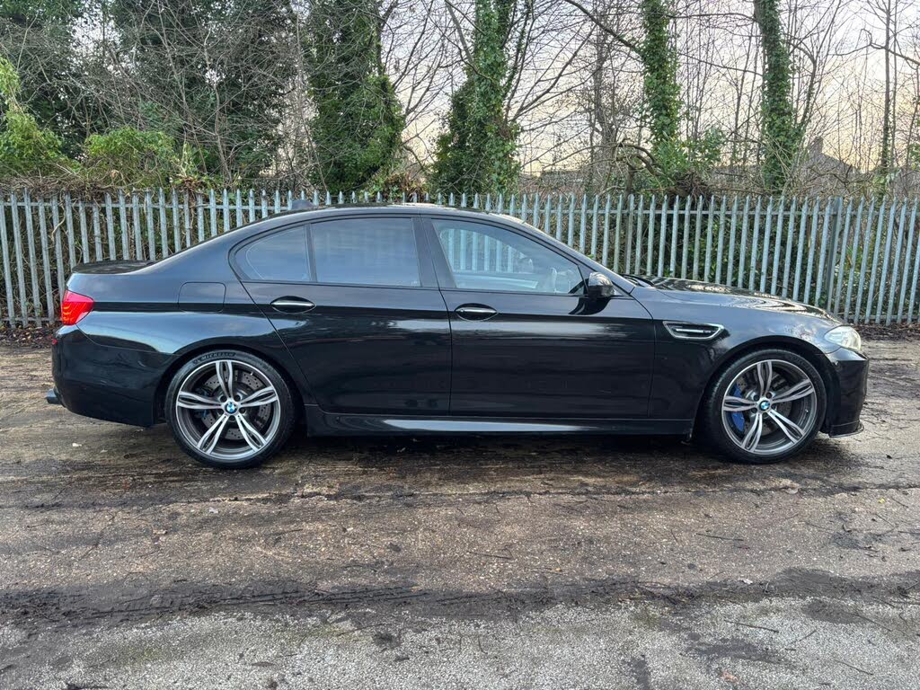 2013 BMW 5 Series 4.4 M5