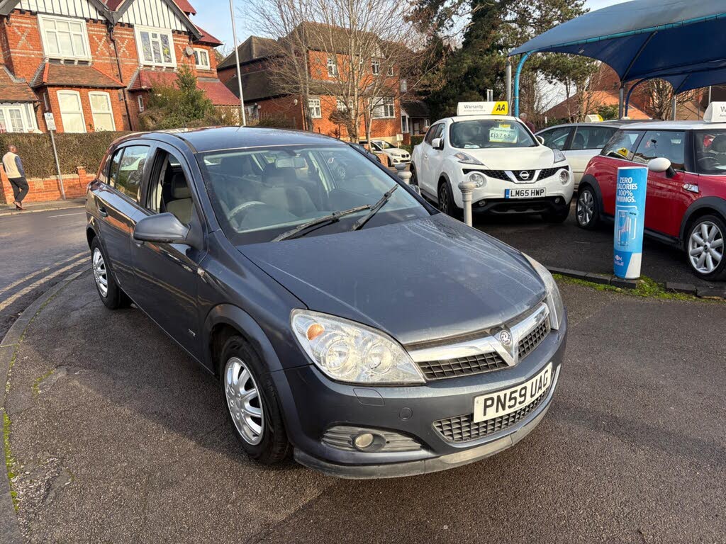 2009 Vauxhall Astra 1.6 Life VVT (a/c) Hatchback