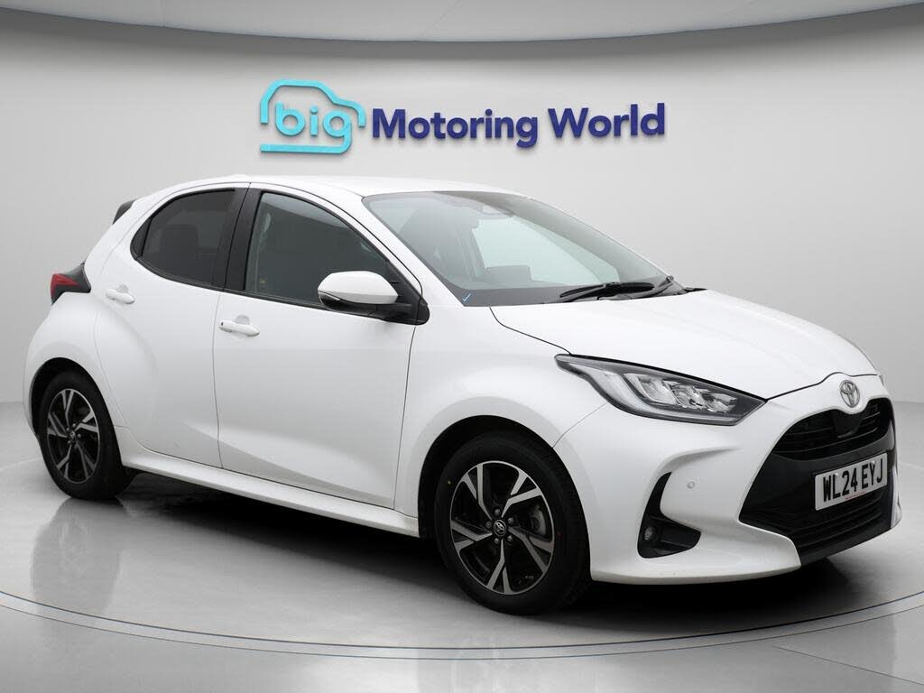 2024 Toyota Yaris 1.5 VVT-i Design