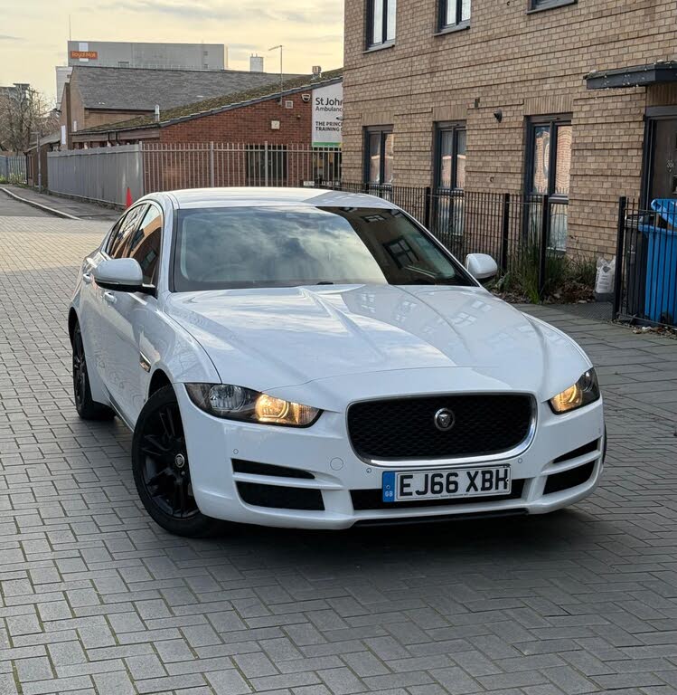 2017 Jaguar XE 2.0d Prestige (180ps) 1999cc Auto
