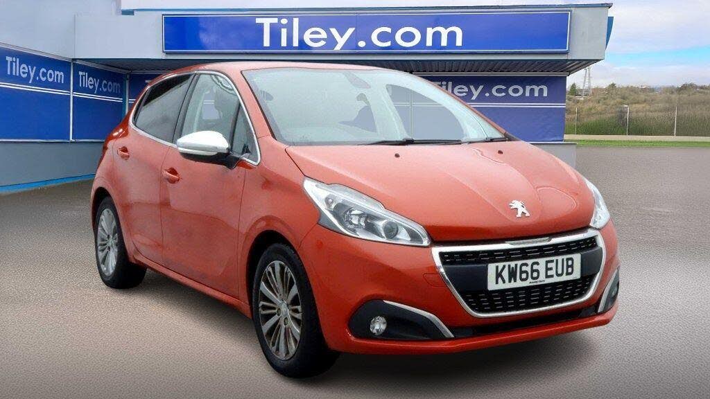 2017 Peugeot 208 1.2 PureTech Allure (82bhp) 5d