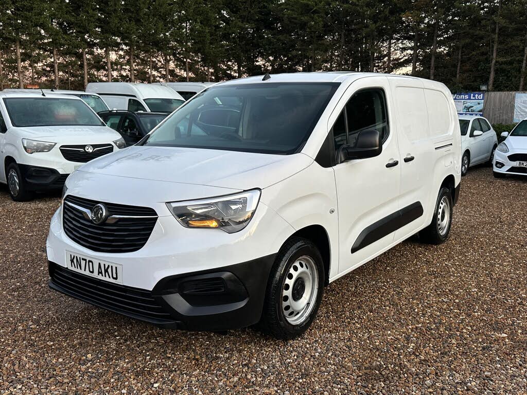 2020 Vauxhall Combo 1.5CDTi Edition 2300 (100PS)(EU6d-T) L2H1 Panel