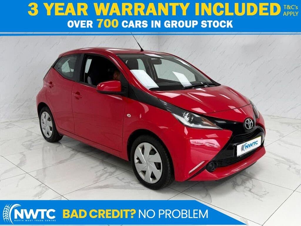 2018 Toyota AYGO 1.0 VVT-i x-play (71bhp) 5d