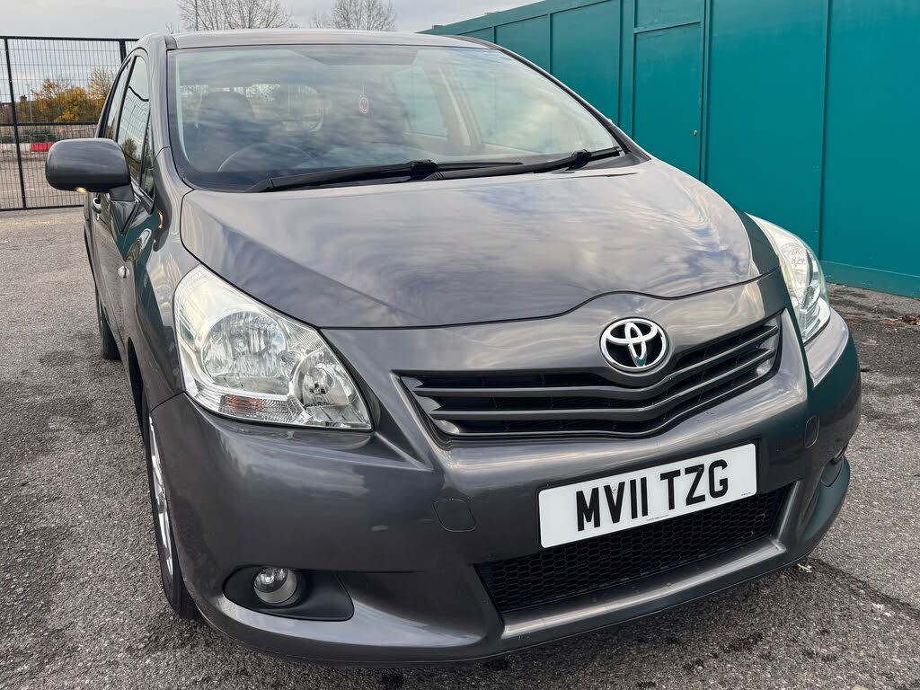2011 Toyota Verso 1.8 TR