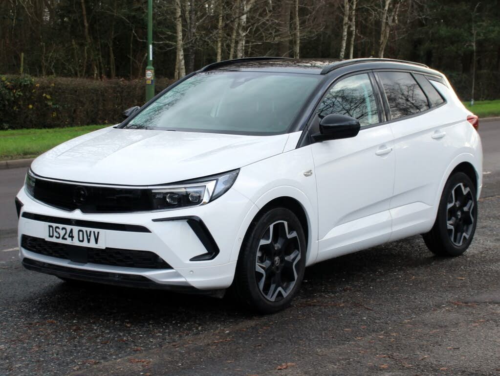 2024 Vauxhall Grandland 1.2 Ultimate (130ps)
